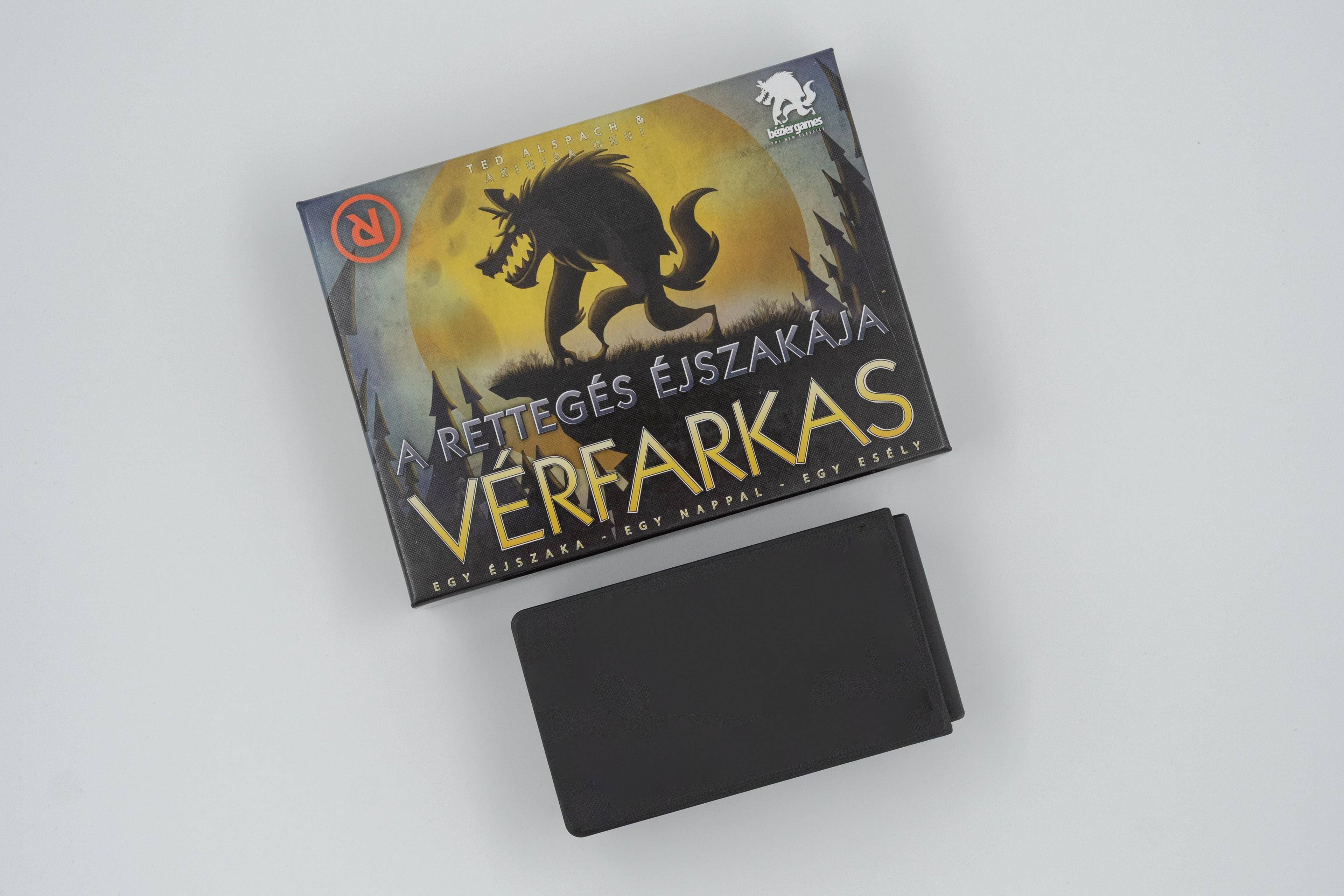 Vérfarkas társasjáték utazó doboz