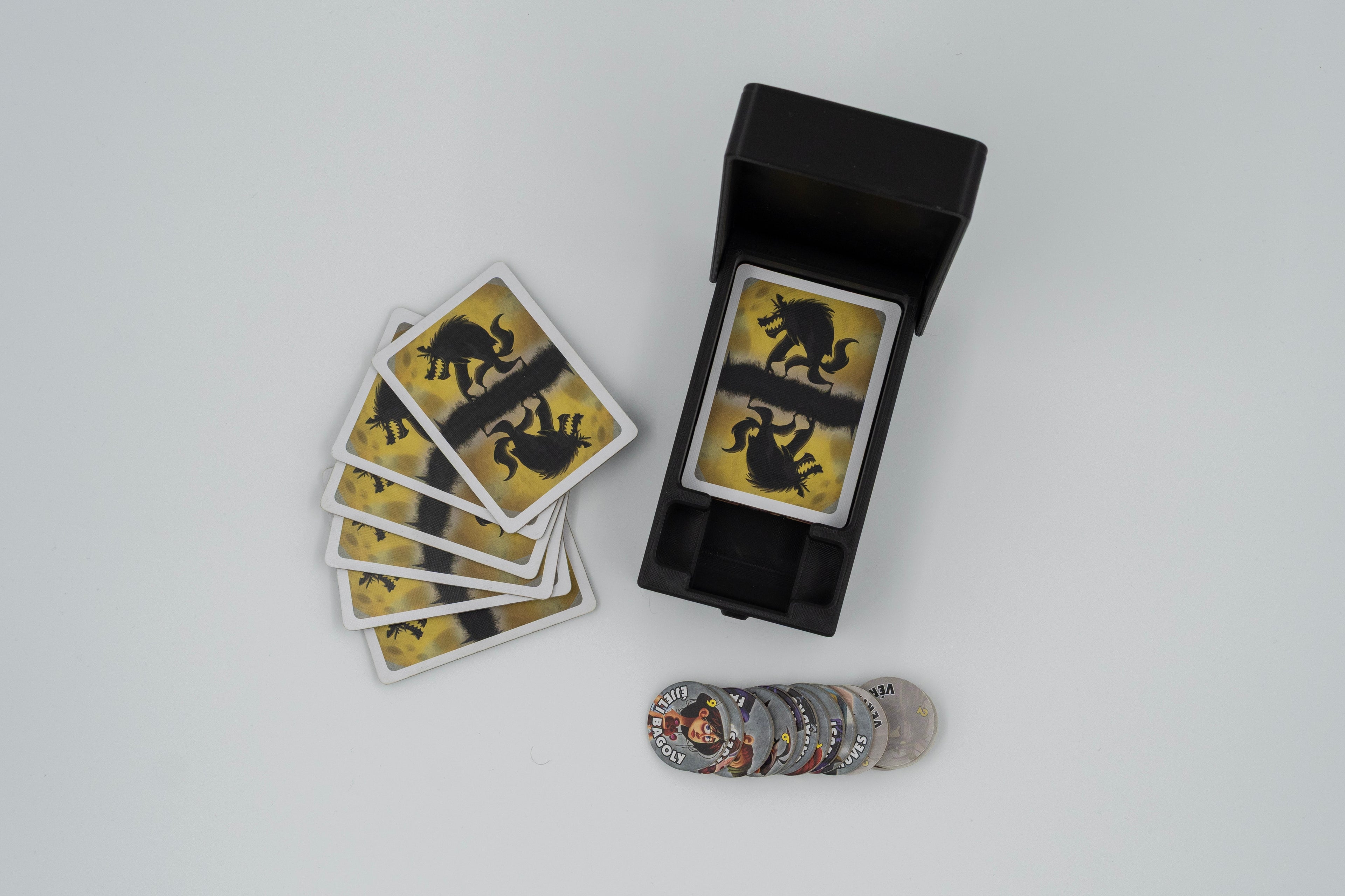 Vérfarkas társasjáték utazó doboz