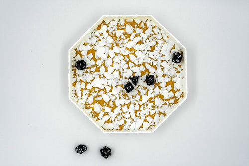 Aranybánya dobókocka tálca